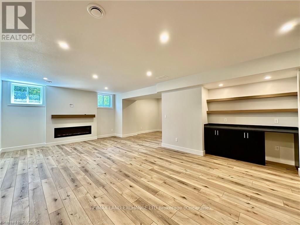 901 BOGDANOVIC WAY Image 37