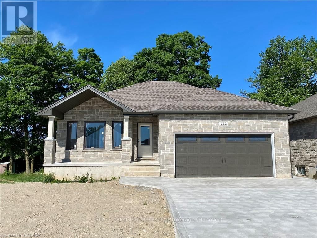 222 16TH AVENUE CRESCENT Image 30