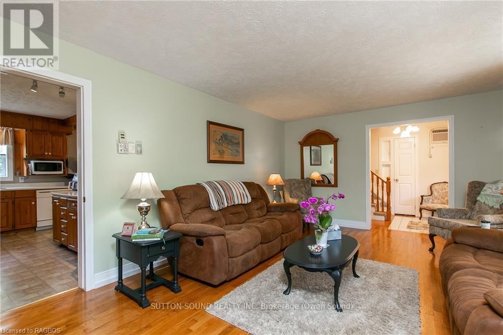 119888 SIDE ROAD 315 Image 10