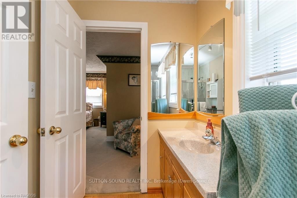 119888 SIDE ROAD 315 Image 31