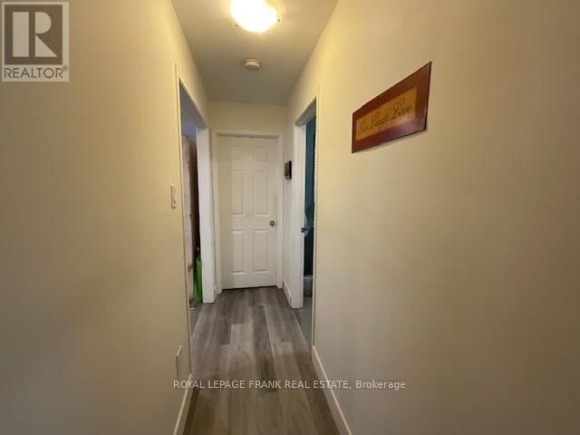 9 LOCUST LANE Image 21