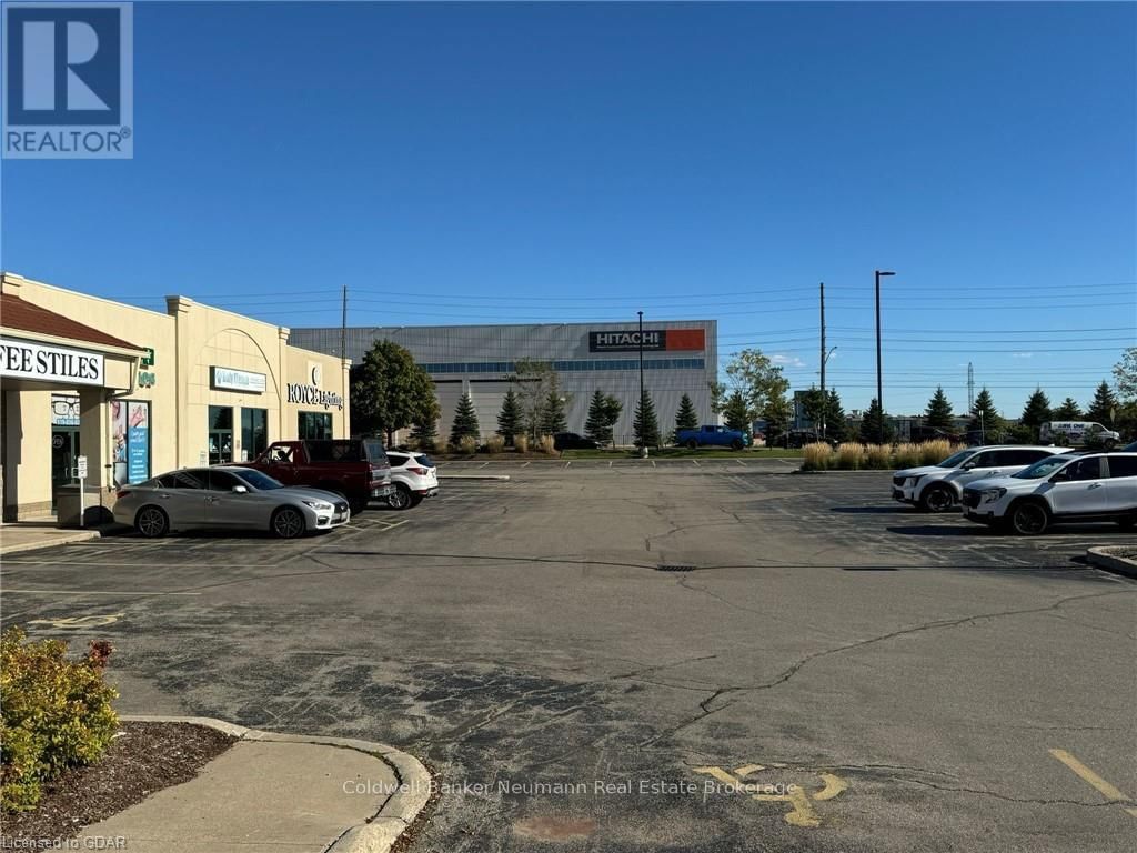 B9 - 221 WOODLAWN ROAD WEST Image 30