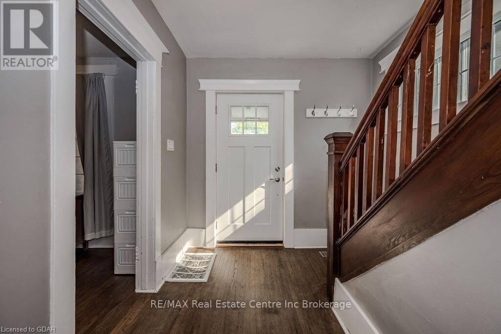 54 ERAMOSA ROAD Image 3