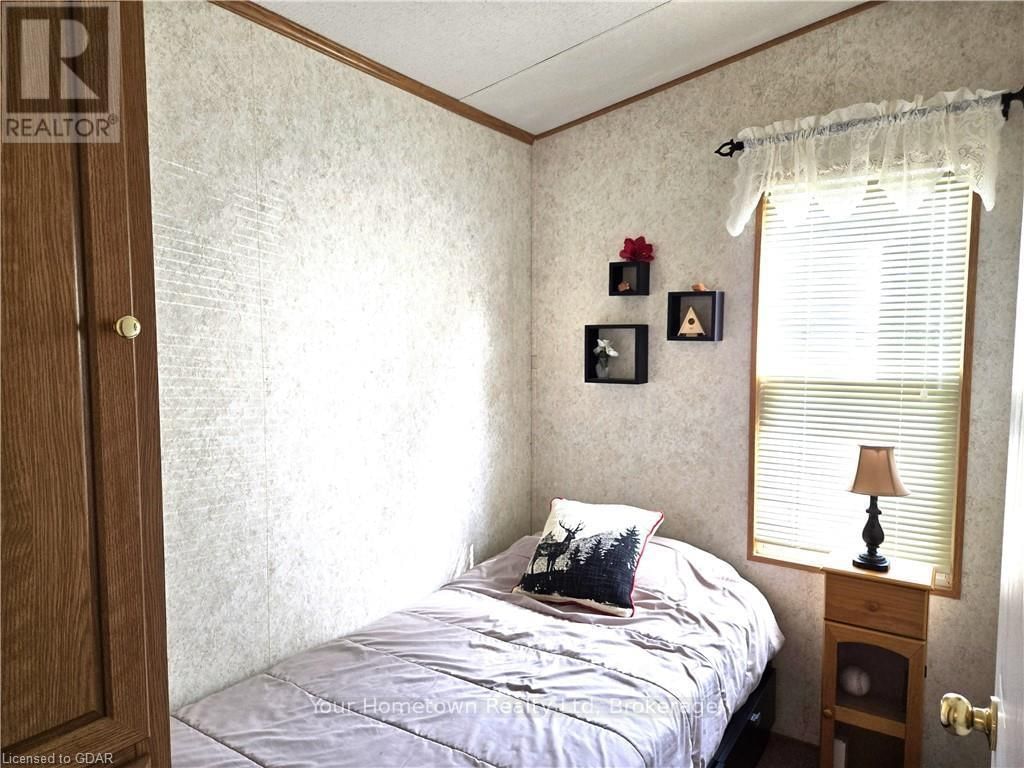204 BEACH STREET Image 13