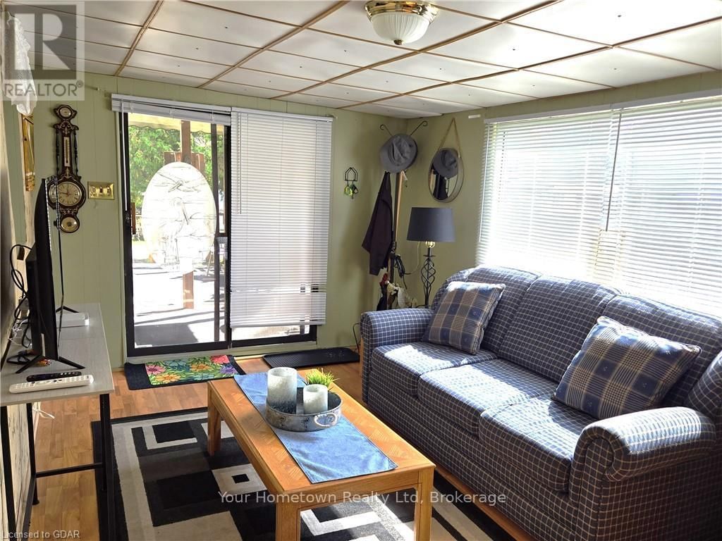 204 BEACH STREET Image 17