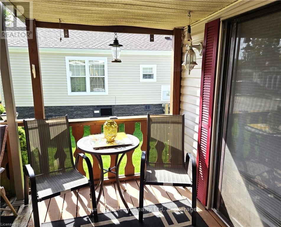 204 BEACH STREET Image 20