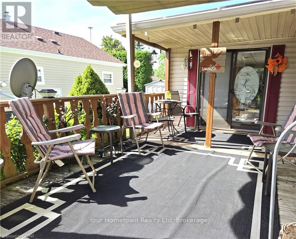 204 BEACH STREET Image 21