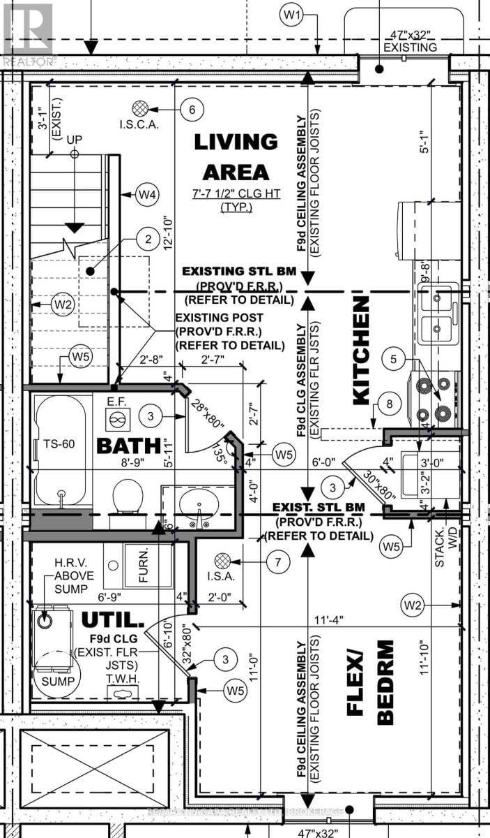 6 LOWER - 8196 MCLEOD ROAD Image 4