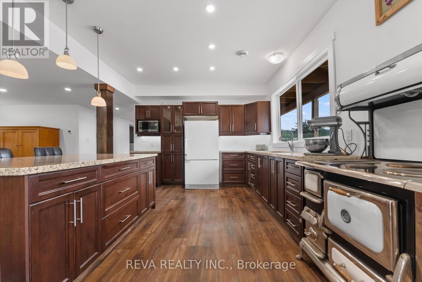5970 PALMER ROAD Image 3