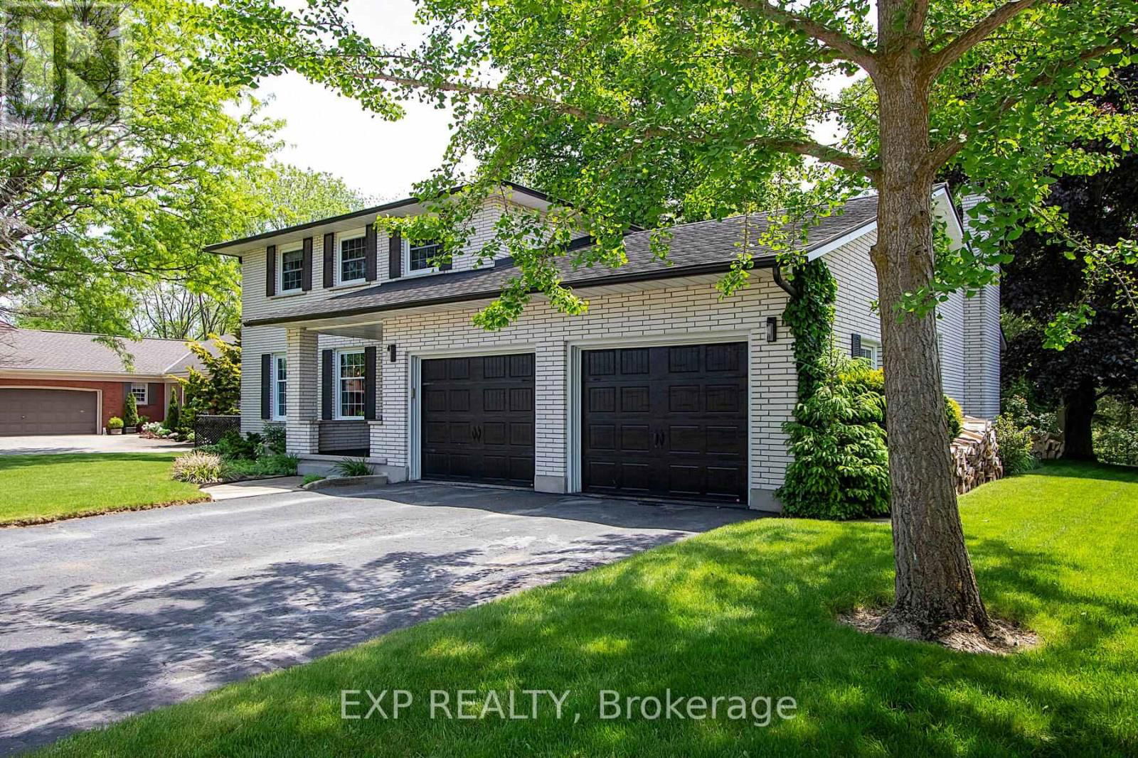 25 DEMEYERE AVENUE Image 2