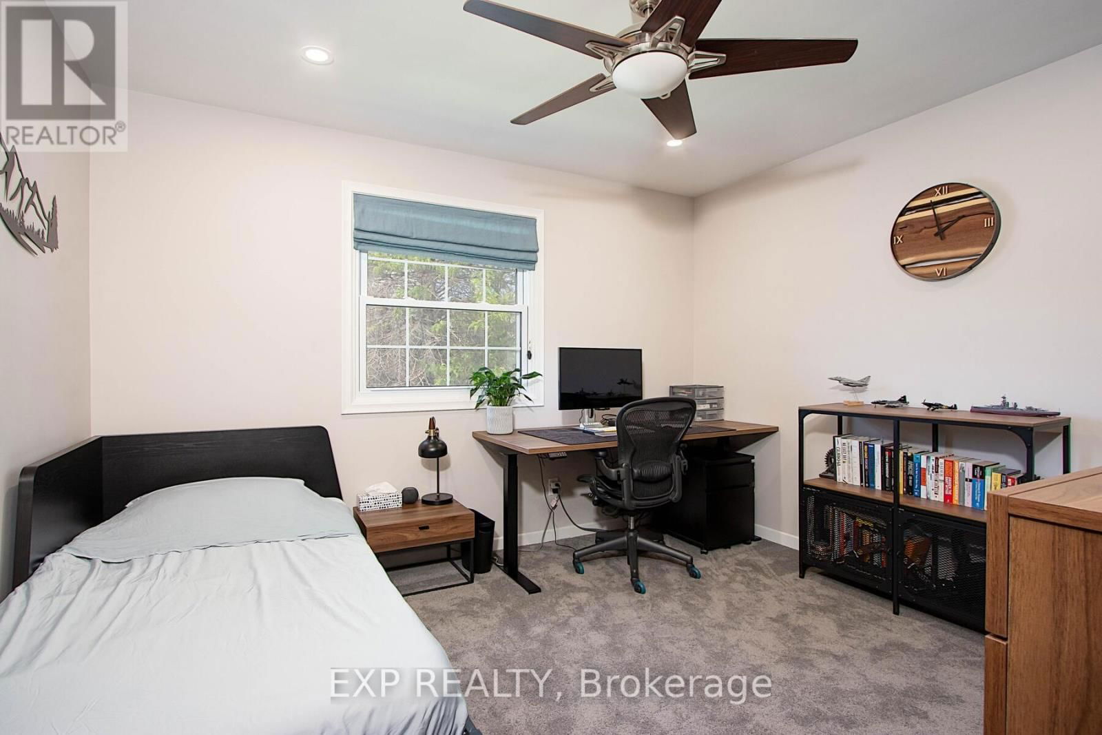 25 DEMEYERE AVENUE Image 22