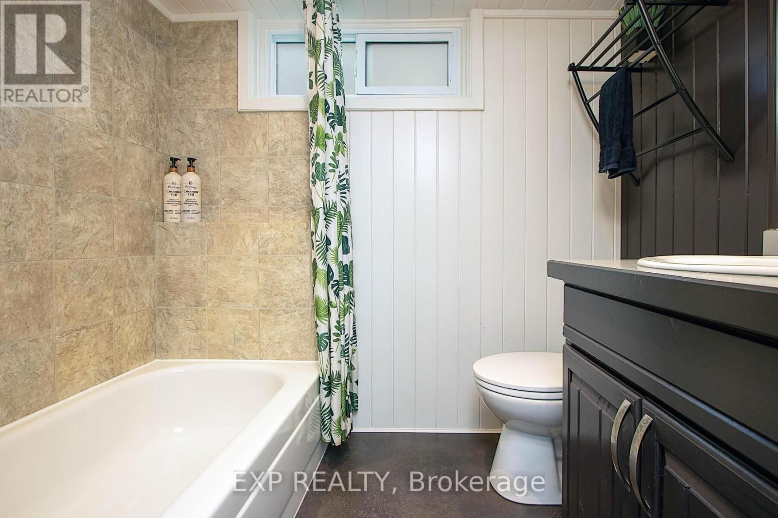25 DEMEYERE AVENUE Image 32