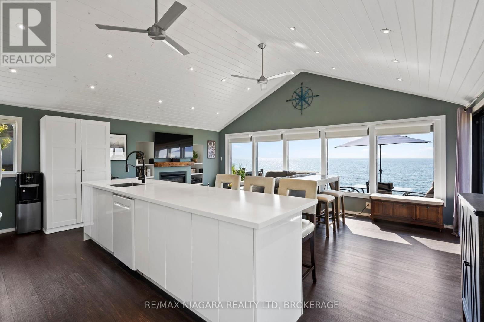 10959 LAKESHORE ROAD Image 10