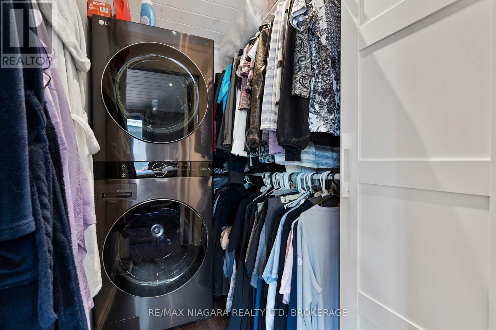 10959 LAKESHORE ROAD Image 17