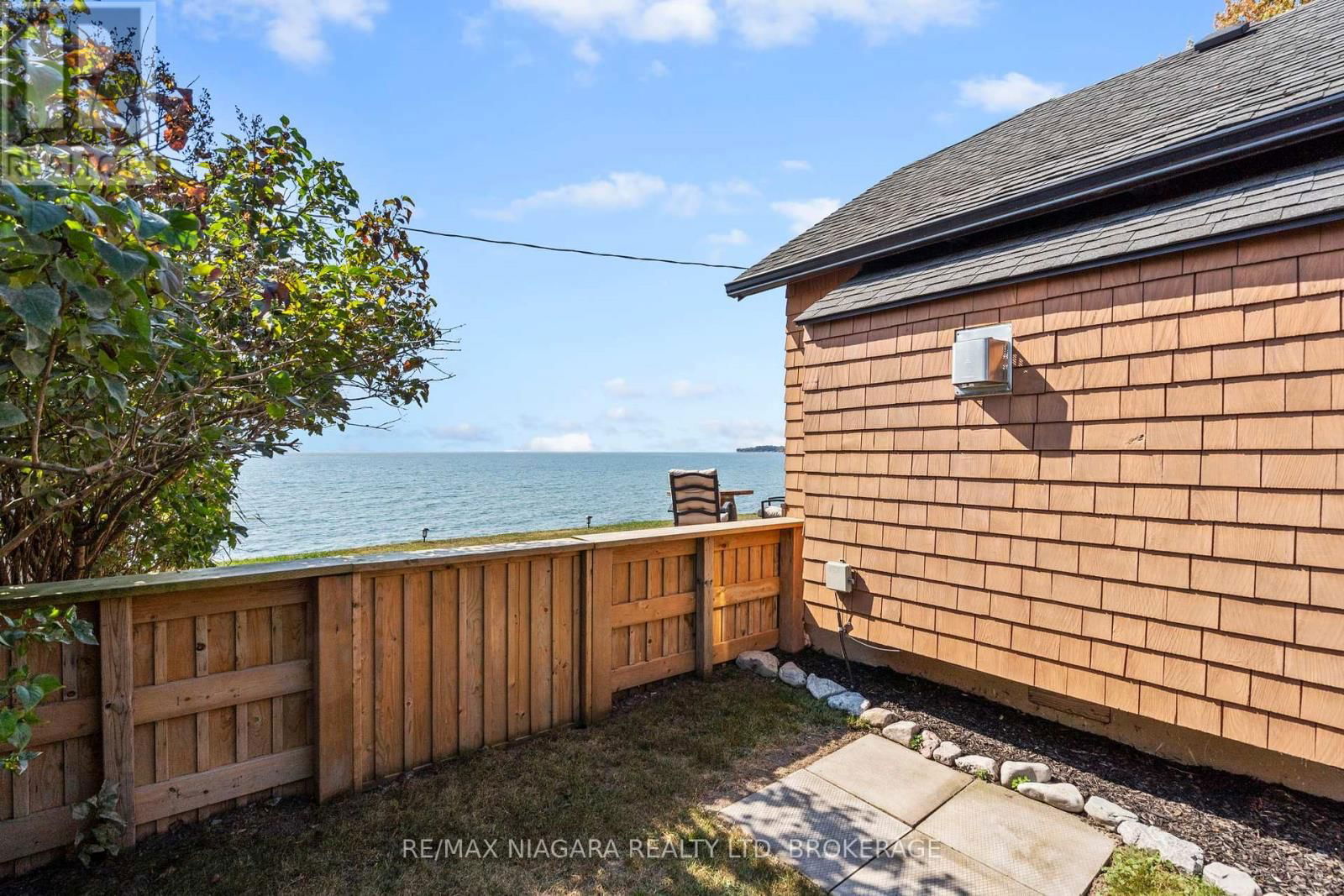 10959 LAKESHORE ROAD Image 25