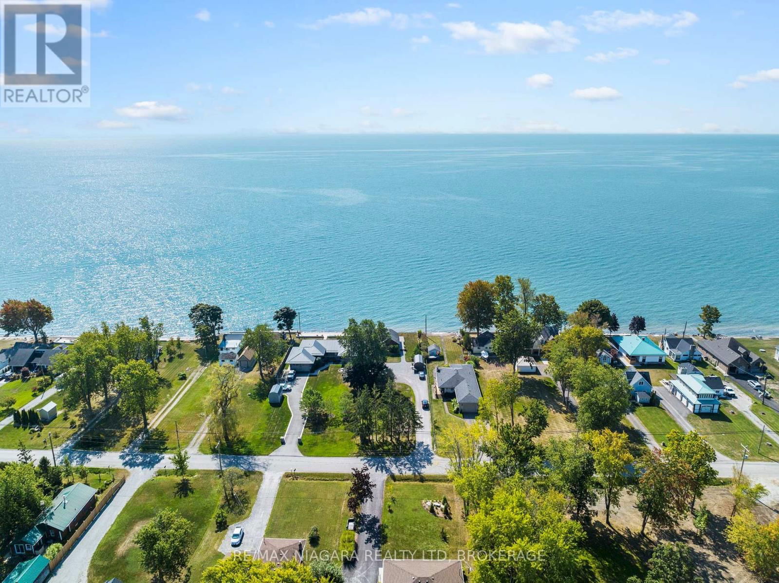 10959 LAKESHORE ROAD Image 33