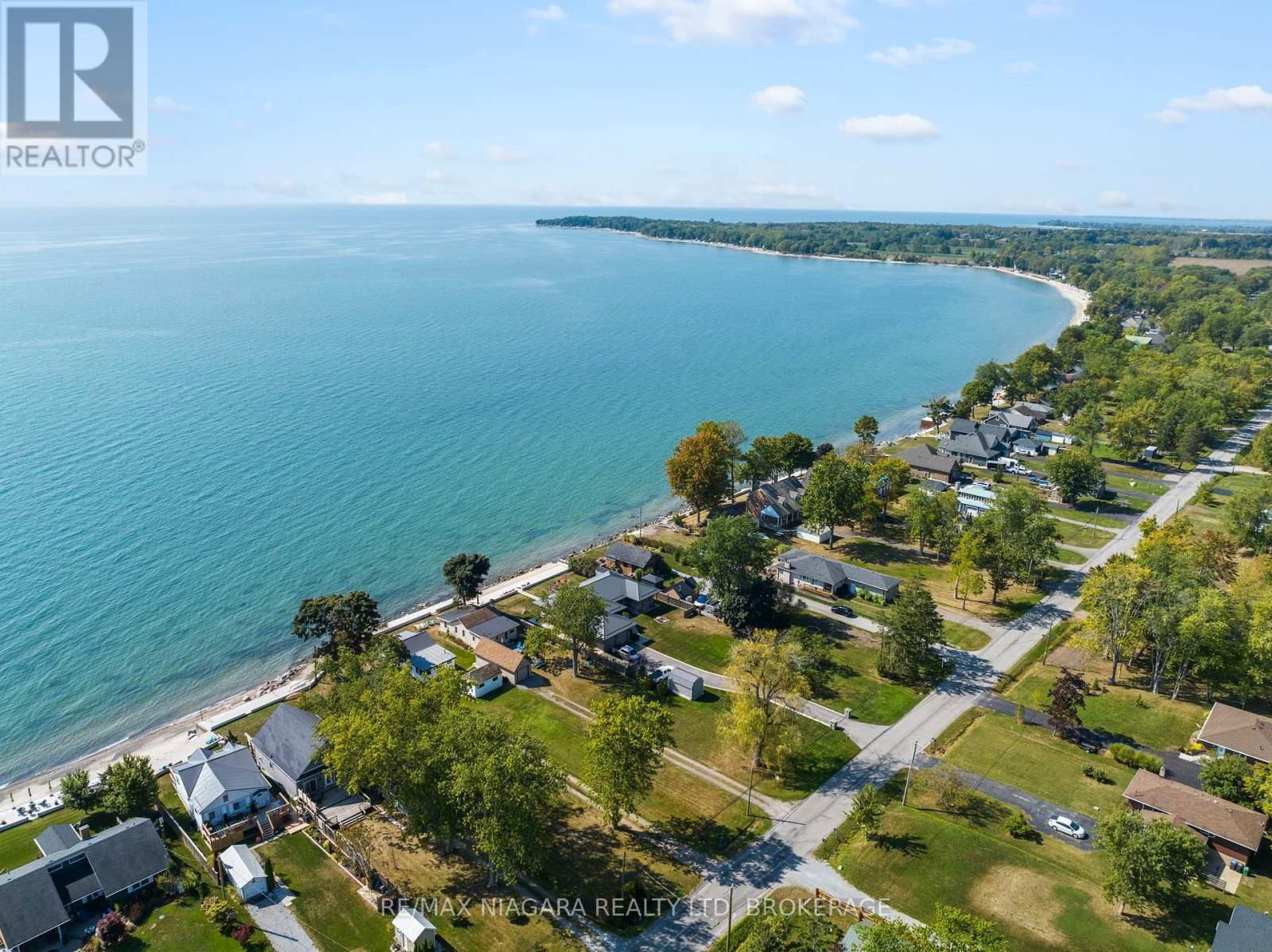 10959 LAKESHORE ROAD Image 34