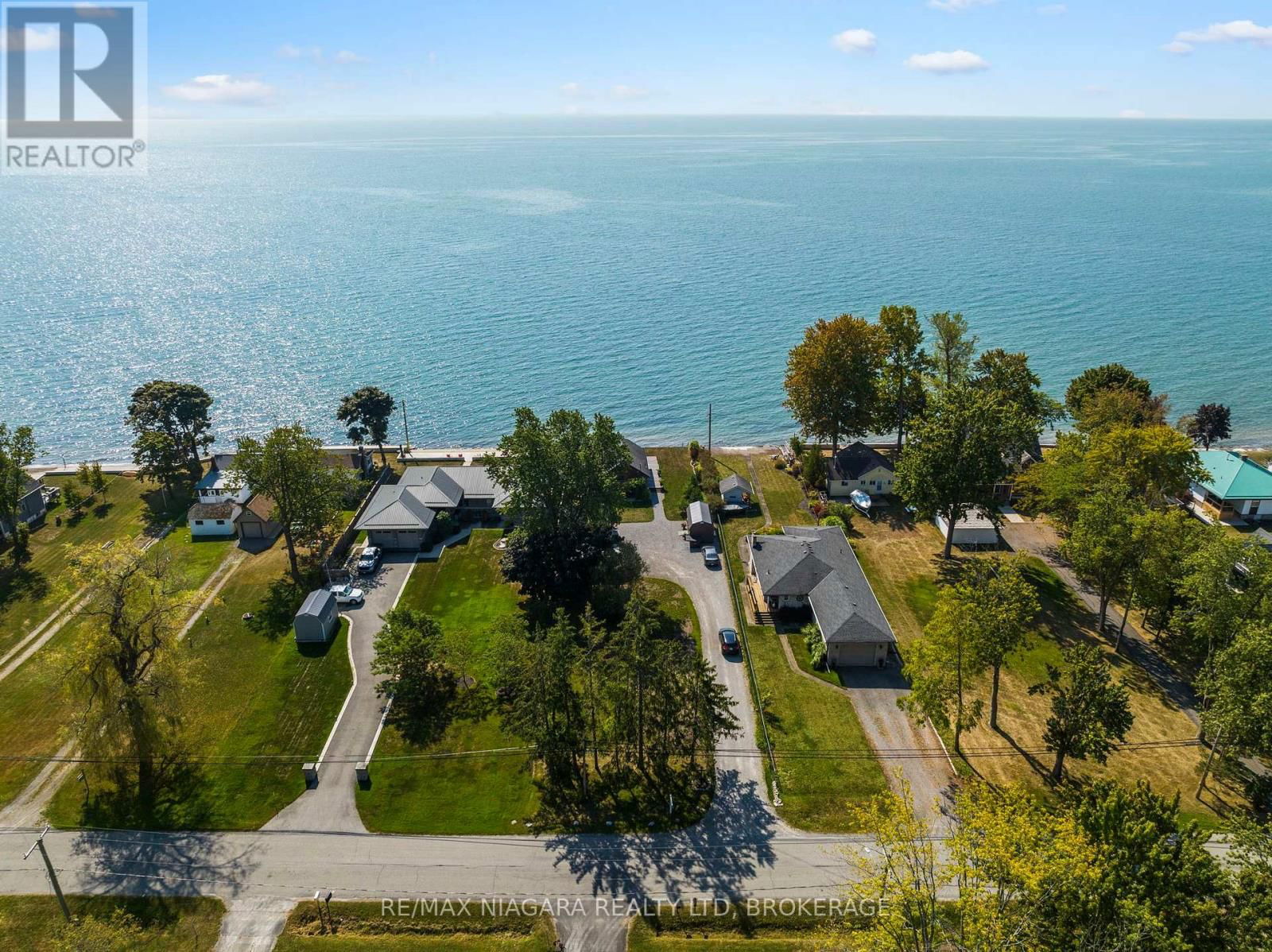 10959 LAKESHORE ROAD Image 35