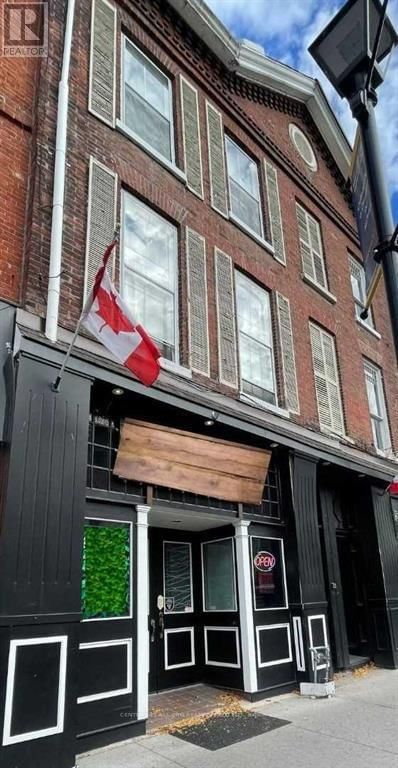 38 KING STREET WEST Image 1