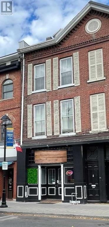 38 KING STREET WEST Image 2