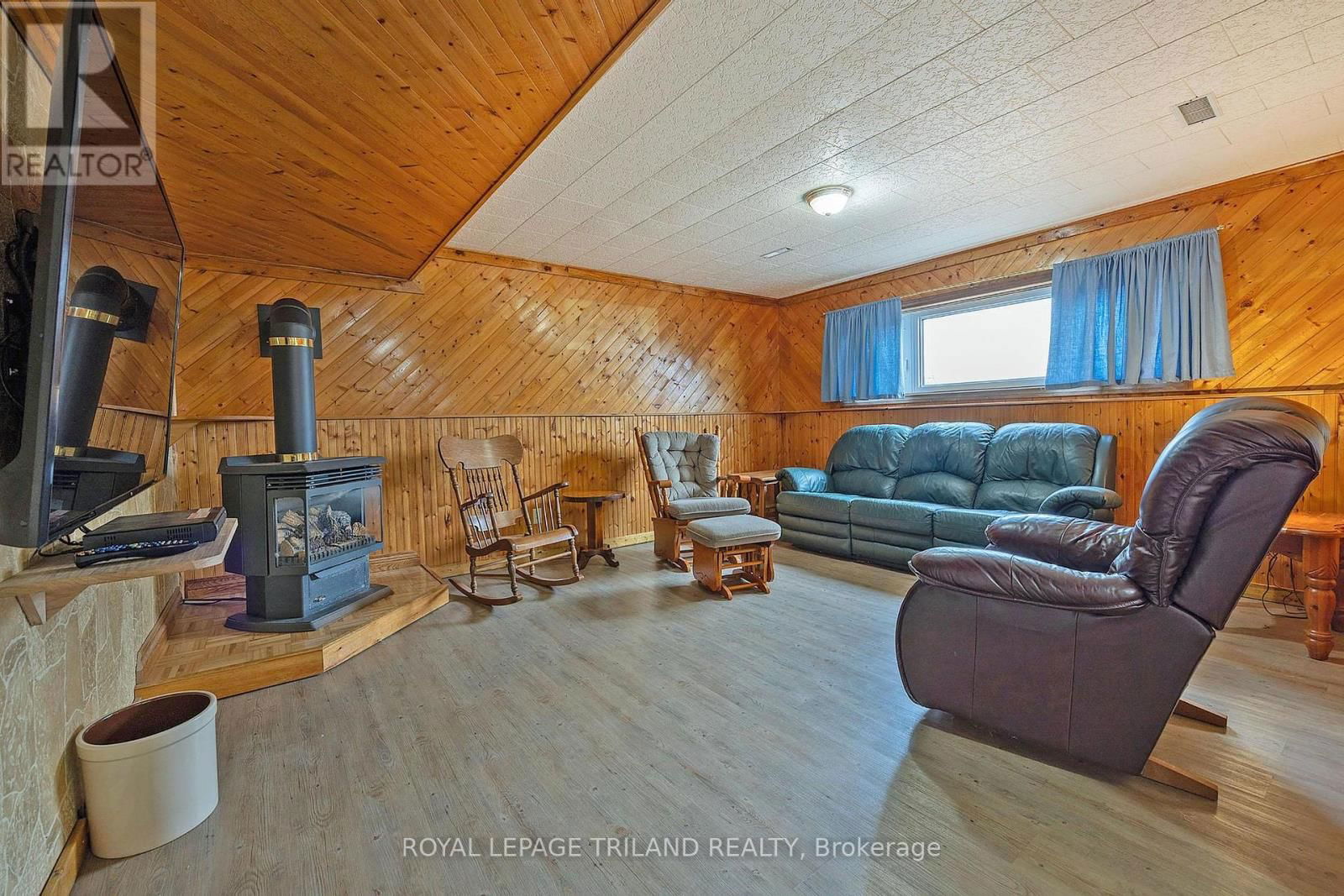 21217 TAITS ROAD Image 22