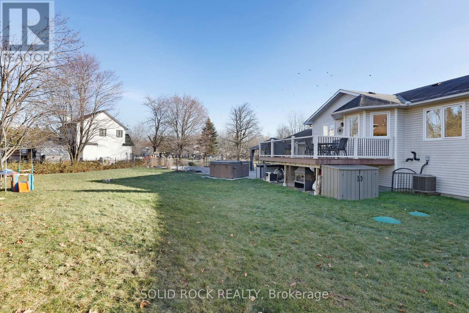 5761 OSGOODE RIDGE ROAD Image 36