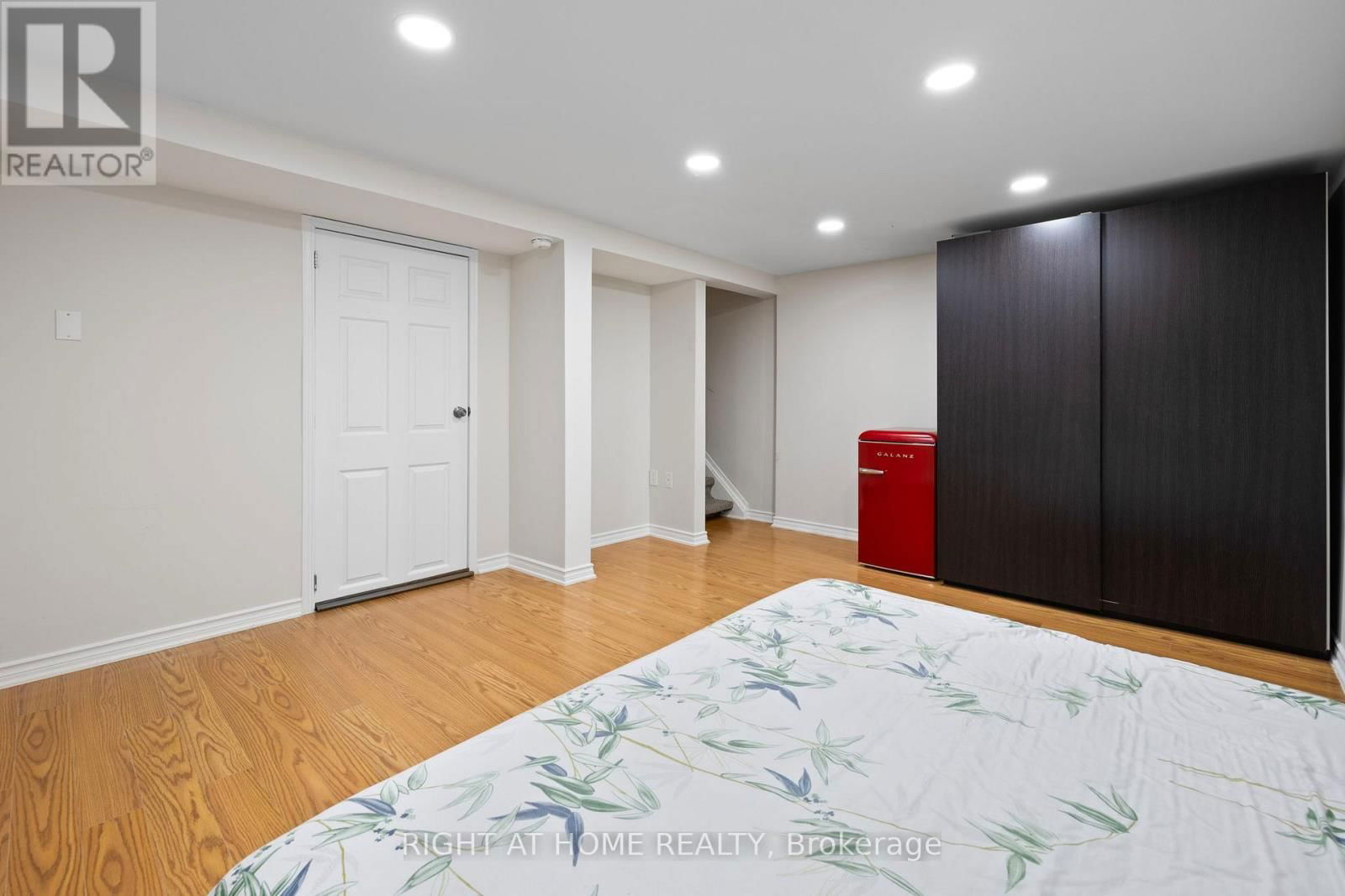 107 - 2650 PIMLICO CRESCENT Image 34