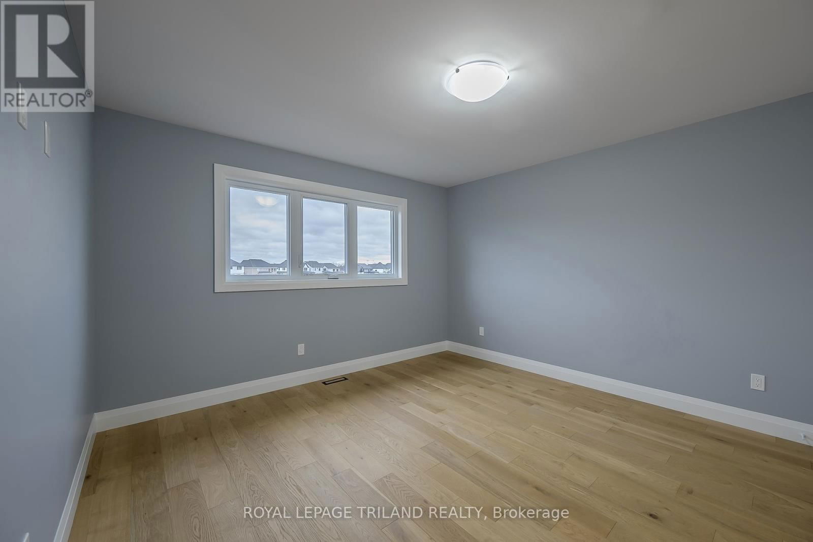 4038 AYRSHIRE AVENUE Image 22