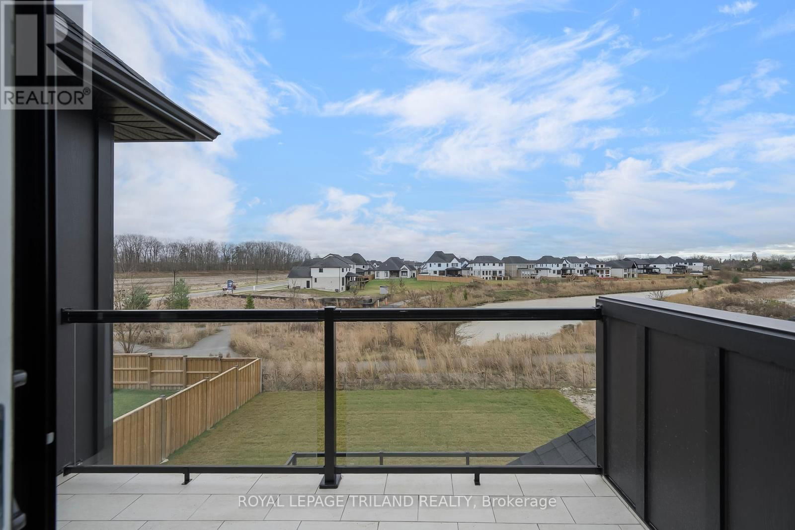 4038 AYRSHIRE AVENUE Image 31
