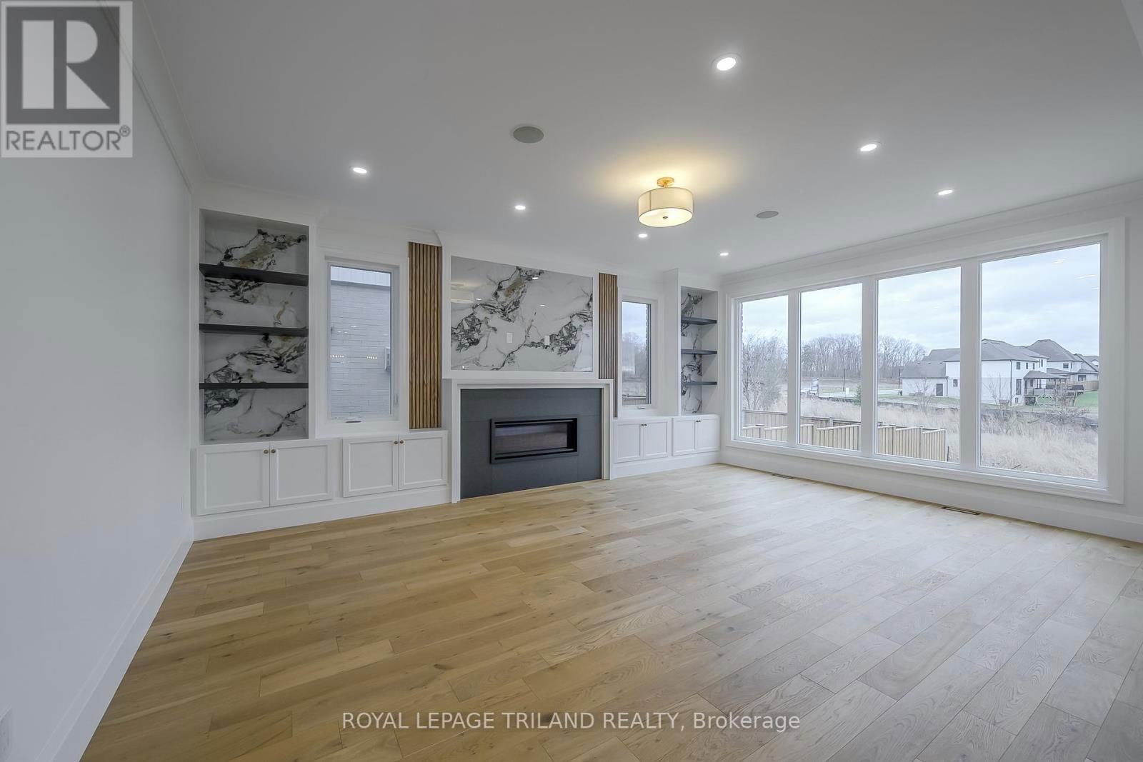 4038 AYRSHIRE AVENUE Image 7
