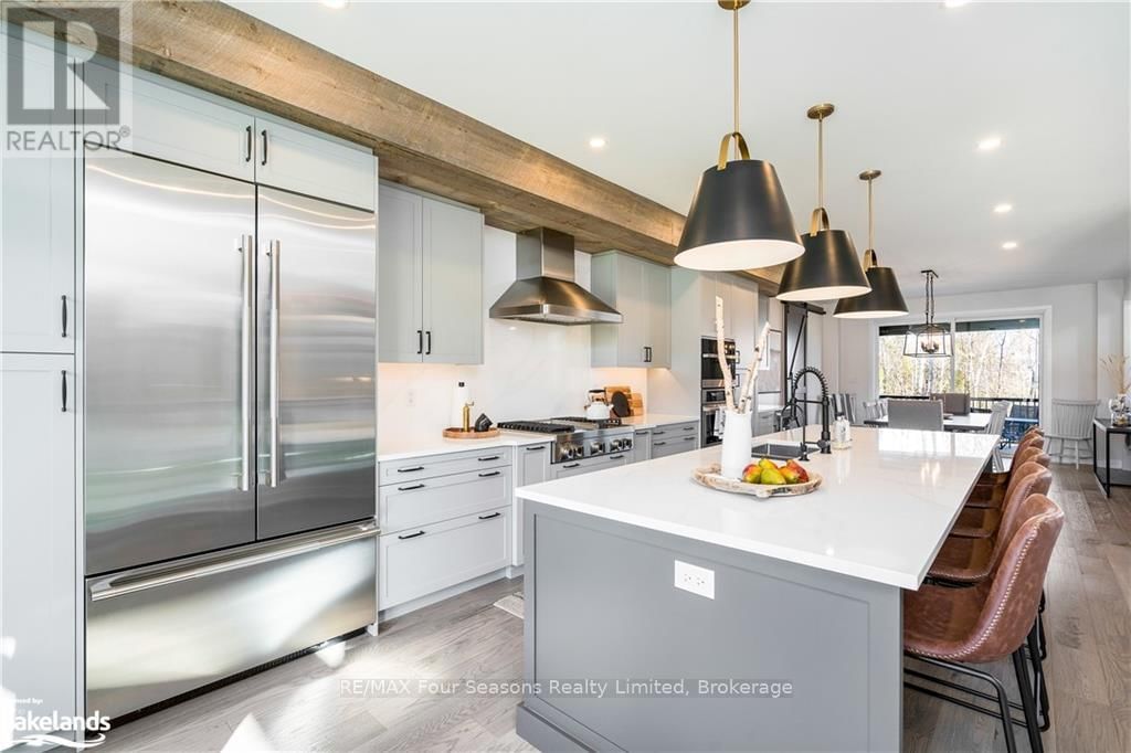 176 SPRINGSIDE CRESCENT Image 11