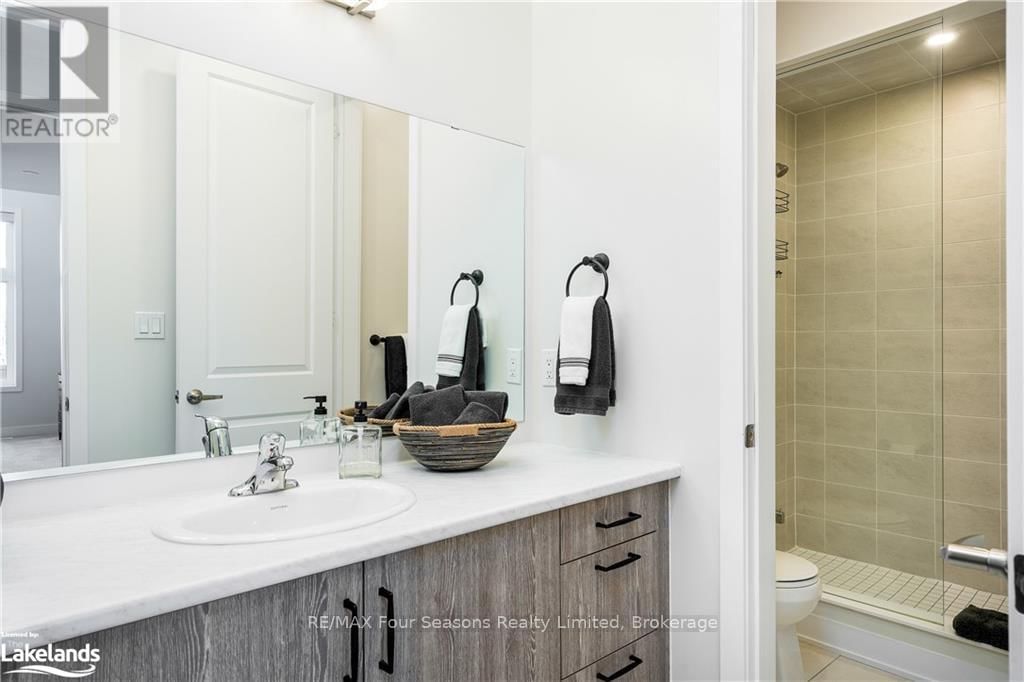 176 SPRINGSIDE CRESCENT Image 27