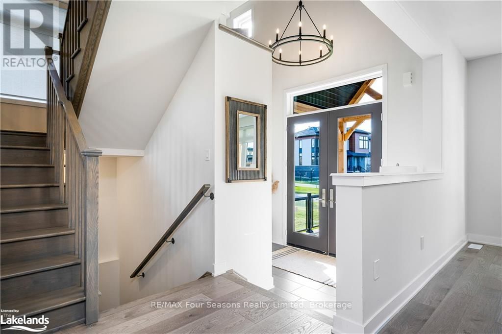 176 SPRINGSIDE CRESCENT Image 32