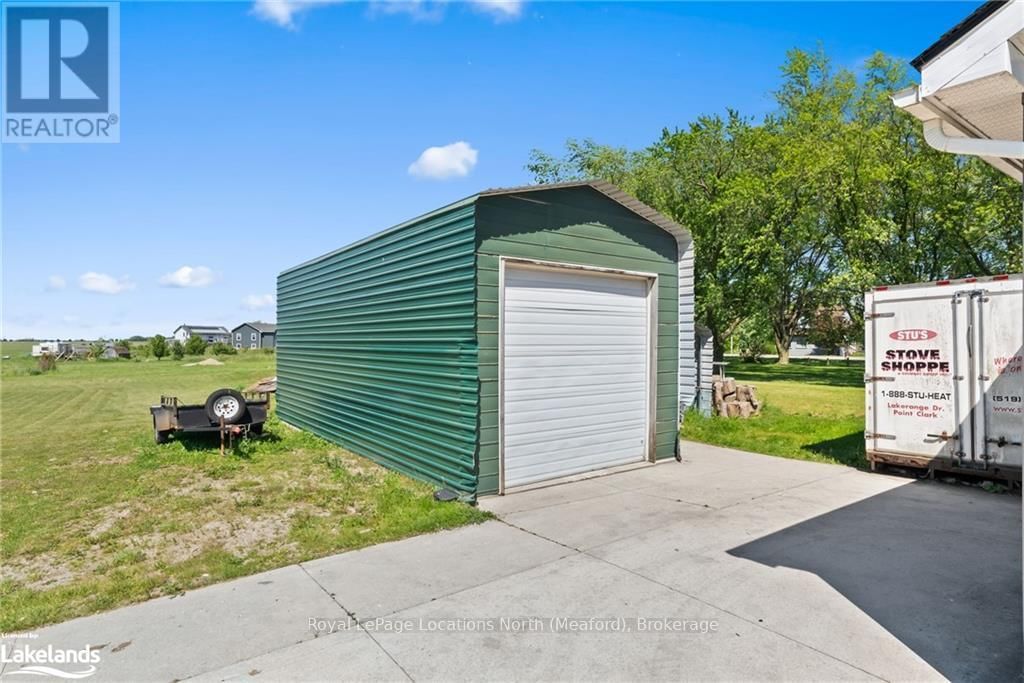 6 ASHFIELD-HURON ROAD Image 38