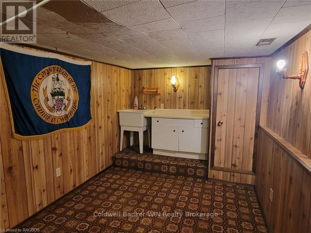 120 KING STREET EAST Image 12