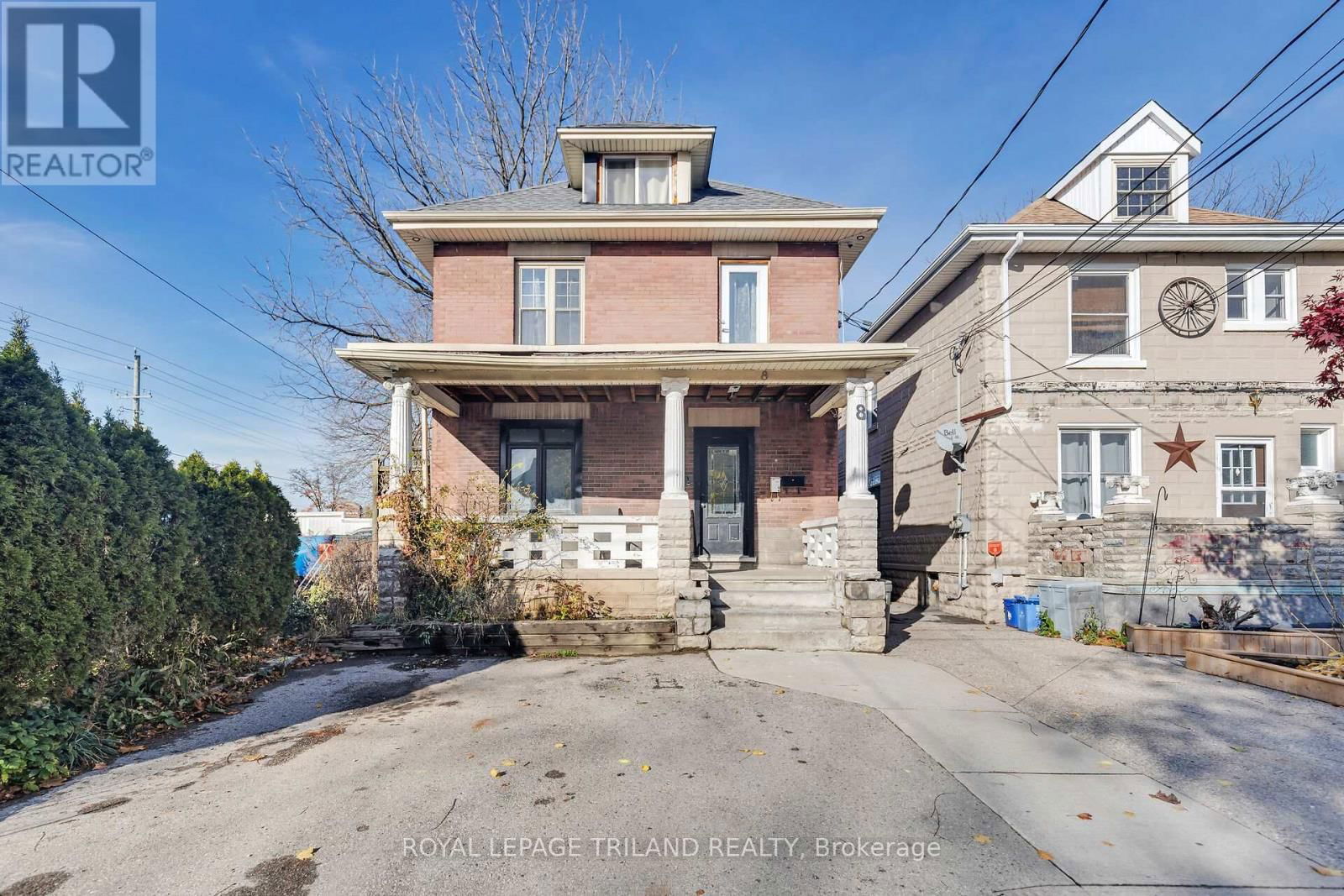 8 BRUCE STREET Image 1