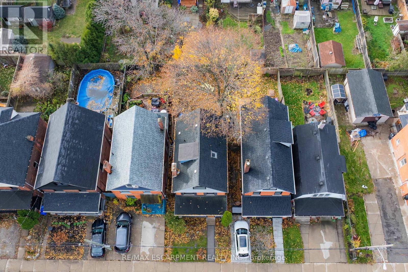 21 SUNSET AVENUE Image 36