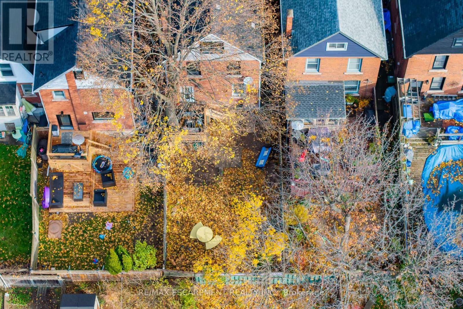 21 SUNSET AVENUE Image 37