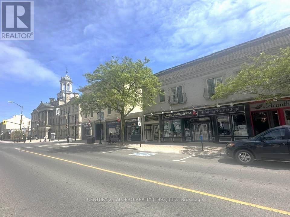 A&B - 79 KING STREET W Image 1