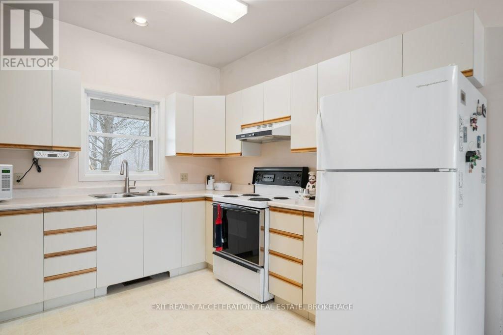 83 COOKS ROAD Image 11