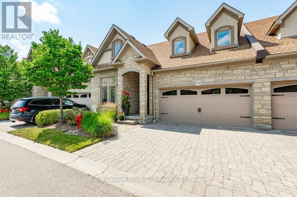 28 - 19 SIMMONDS DRIVE Image 1