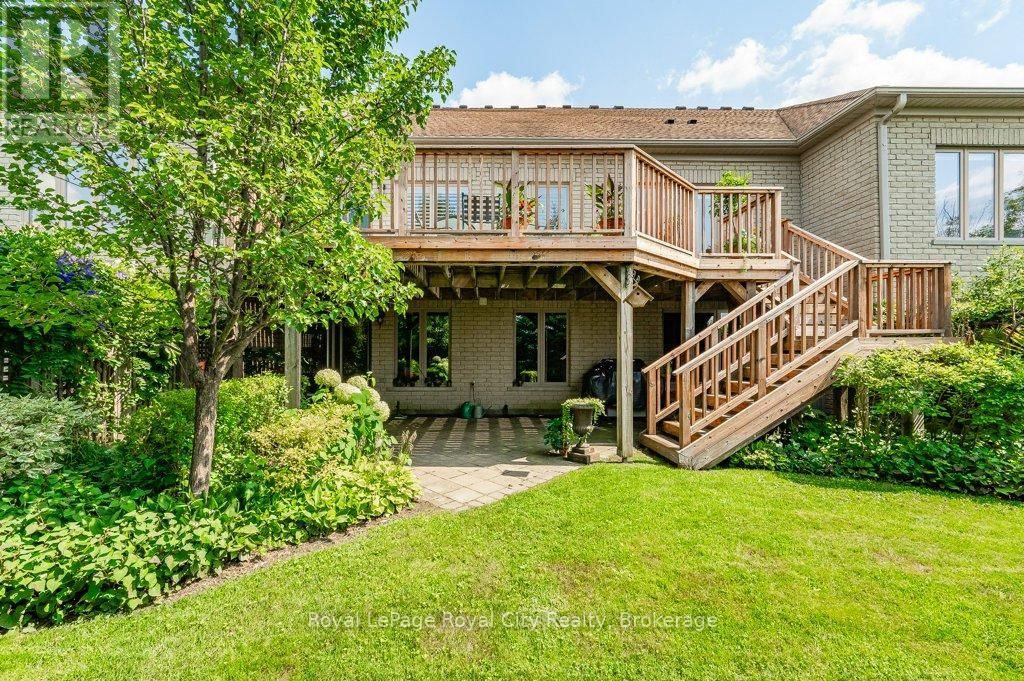 28 - 19 SIMMONDS DRIVE Image 42