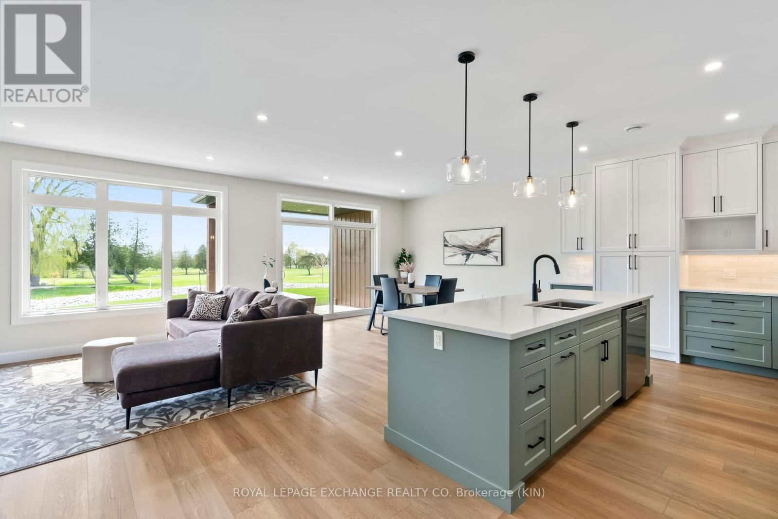 55 MERCEDES CRESCENT Image 7