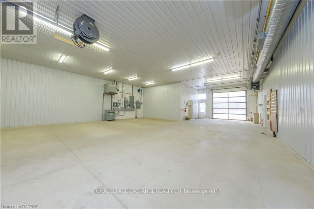 1136 BRUCE ROAD 86 Image 23