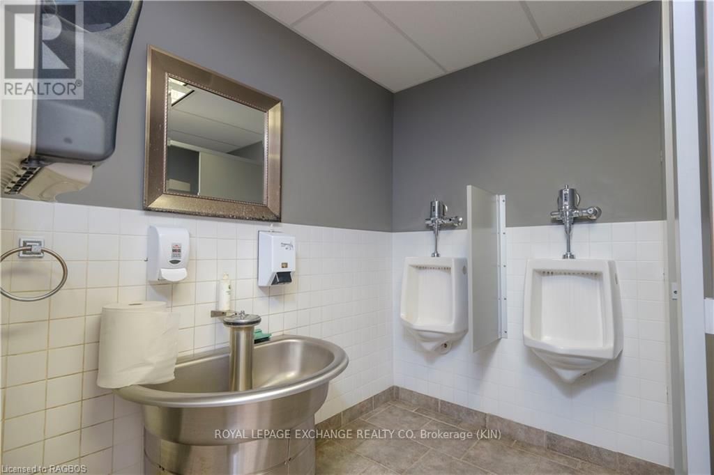 1136 BRUCE ROAD 86 Image 26