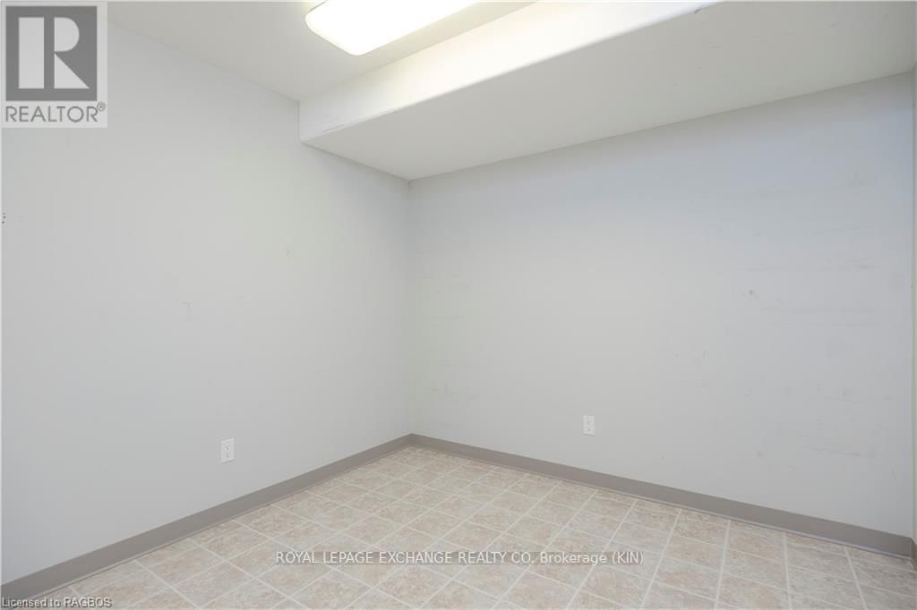 1136 BRUCE ROAD 86 Image 28