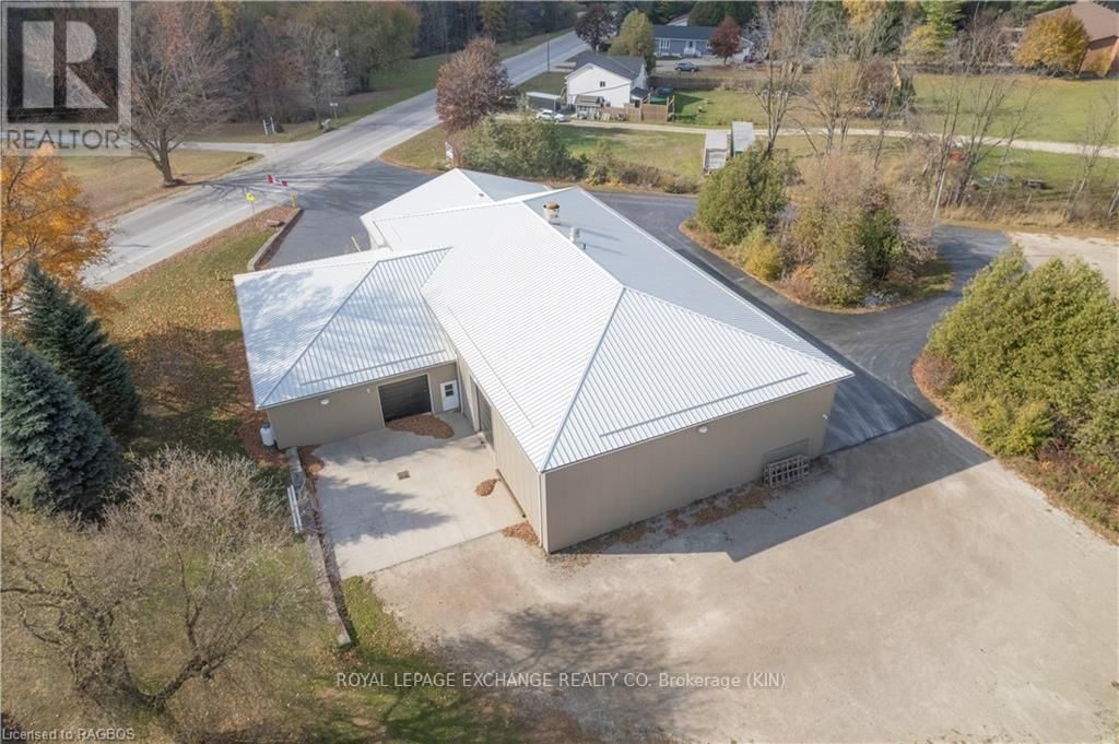 1136 BRUCE ROAD 86 Image 8