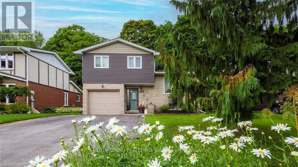 136 6TH AVENUE WEST Image 2