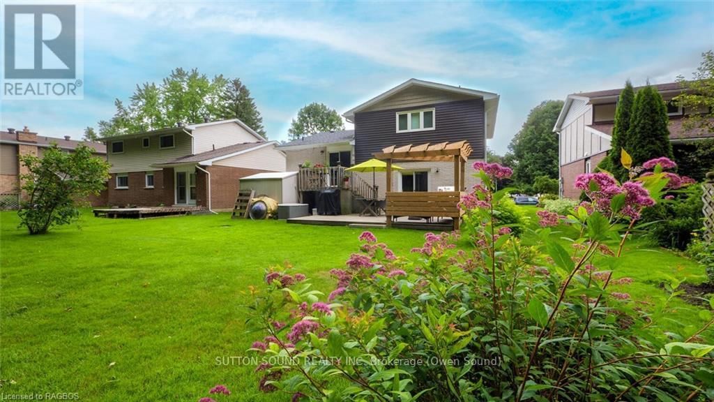 136 6TH AVENUE WEST Image 28