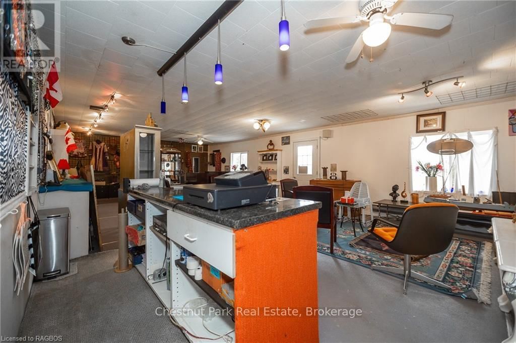 7078 HIGHWAY 6 Image 10